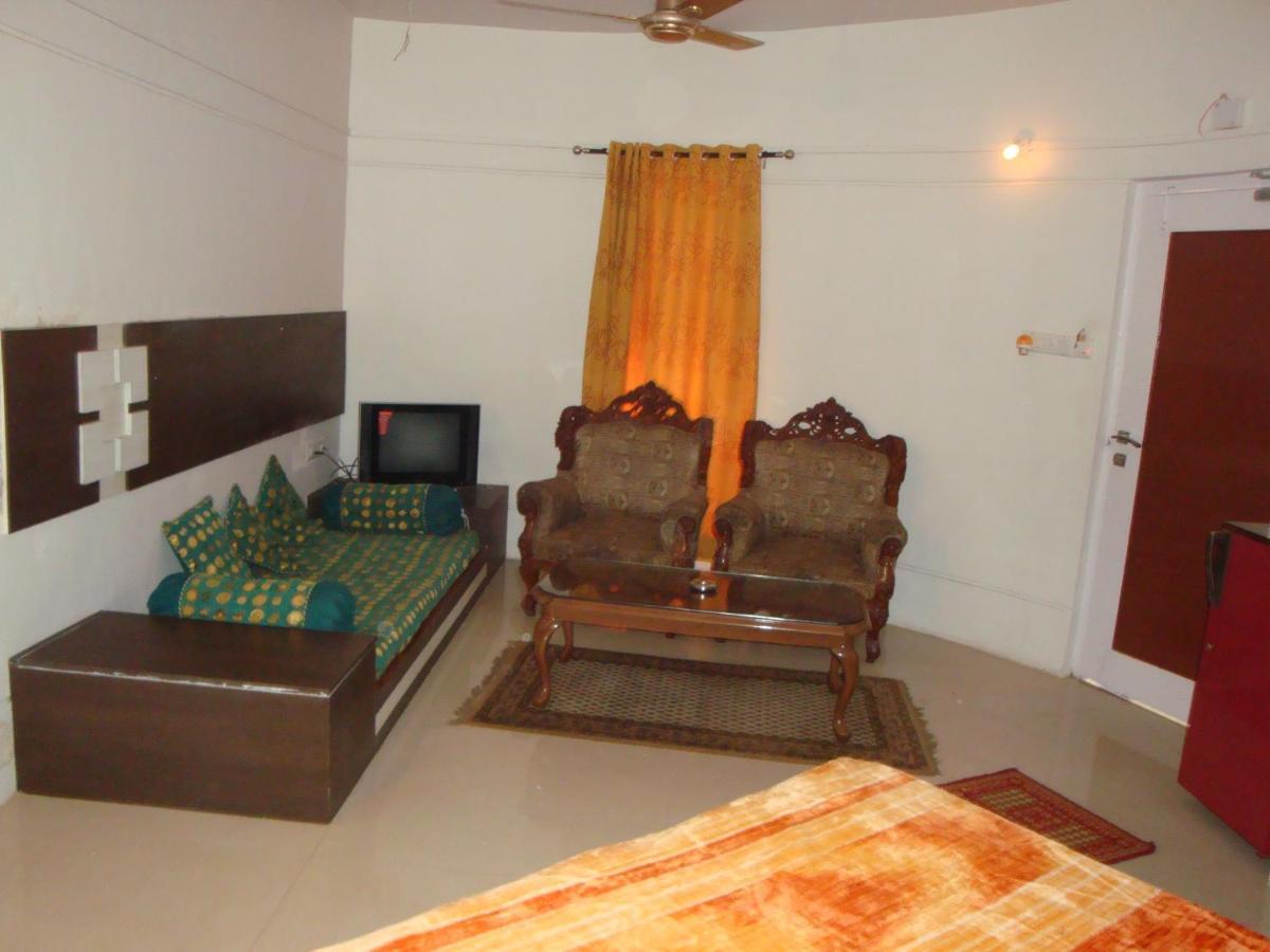 Hotel Tapovan Nashik Exterior photo