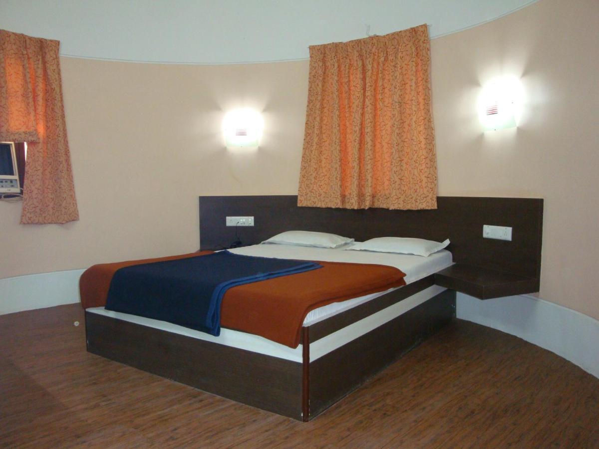 Hotel Tapovan Nashik Exterior photo