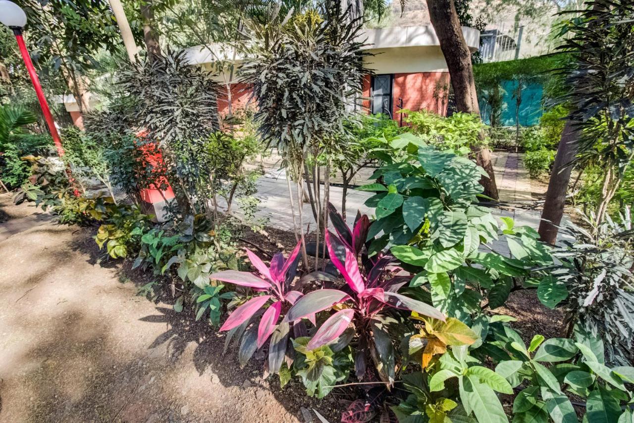 Hotel Tapovan Nashik Exterior photo